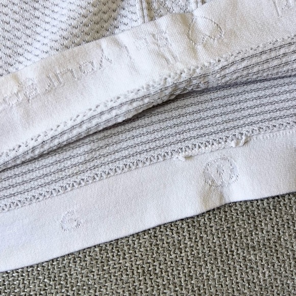 Lululemon 🍋 Swiftly White Racerback Tank Top Size 6 - Picture 5 of 7